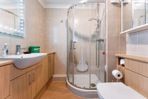 SHOWER ROOM- click for photo gallery